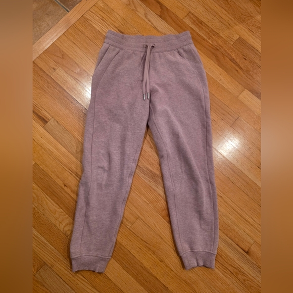 Lululemon Joggers - Picture 1 of 3